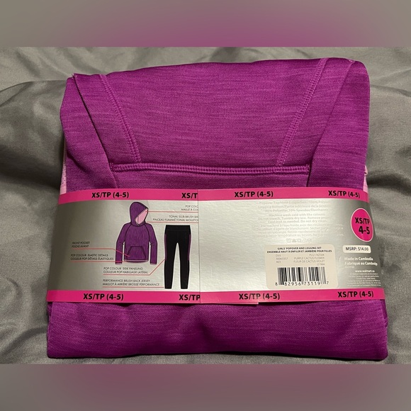 BNWT Kids Athletic/ Athleisure Outfit - Picture 2 of 3